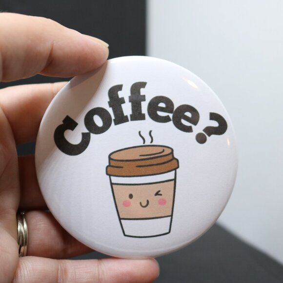 Who loves Coffee Button - Picture 1 of 1